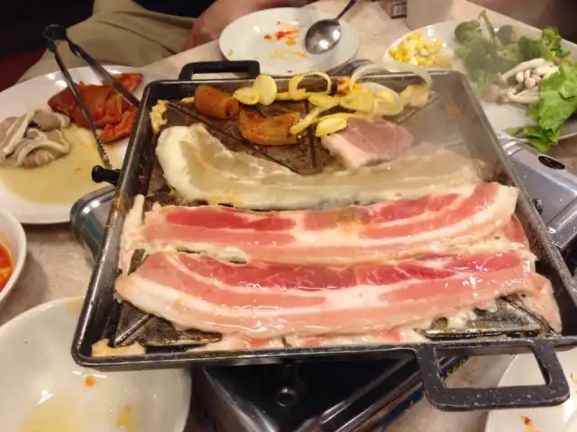 Ssikkek Korean BBQ Buffet Food Photo 4