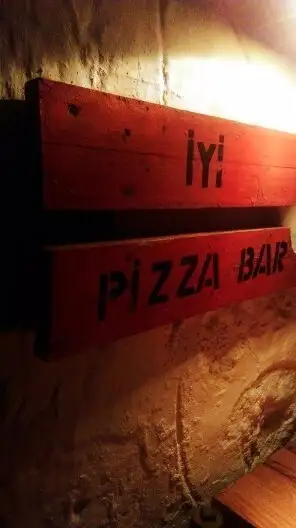 İyi Pizza Bar'nin yemek ve ambiyans fotoğrafları 8