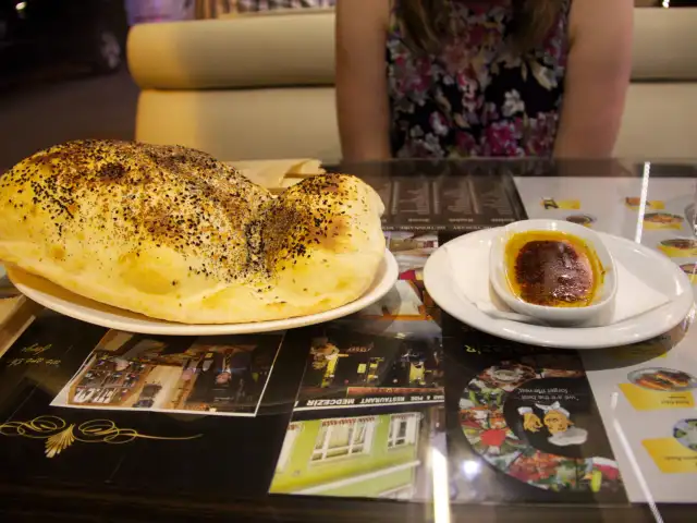 Med Cezir Restaurant'nin yemek ve ambiyans fotoğrafları 3