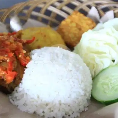 Gambar Makanan Warung Nyam Nyam, Pasundan 7