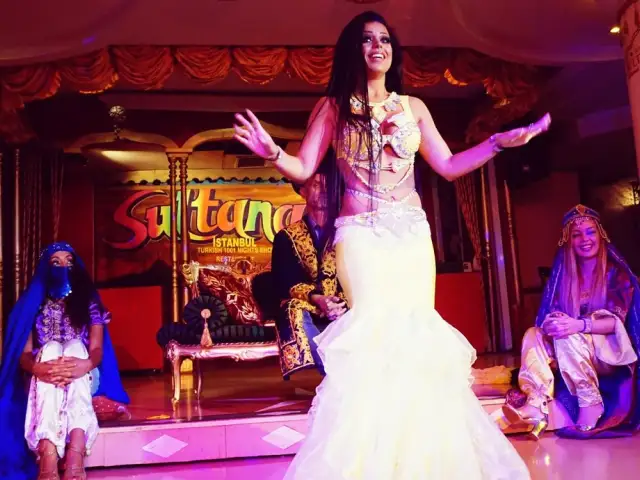 Sultana's 1001 Nights Show'nin yemek ve ambiyans fotoğrafları 31