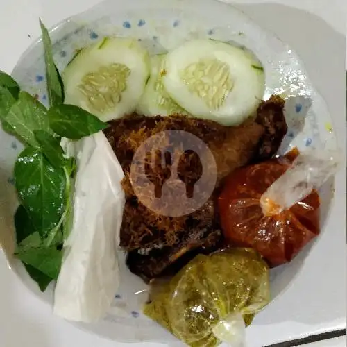 Gambar Makanan Nasi Bebek Goreng Cab Purnama S Parman, Masuk S Parman Gang V Sblh Kr 1