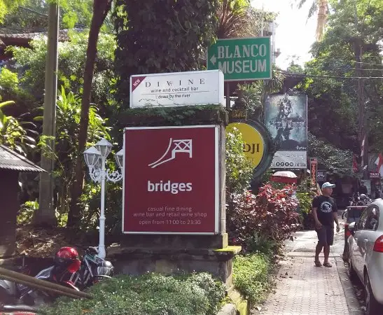 Gambar Makanan Bridges Bali 14