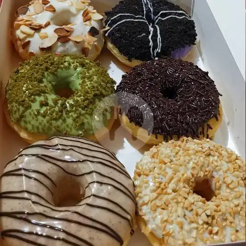 Gambar Makanan mAm Donuts&pizza, Jl Gatot Subroto No26, Sepatan Timur 9