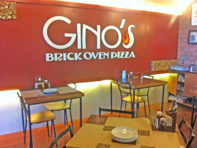 Gino's Brick Oven Pizza Food Photo 5