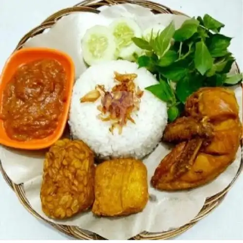 Gambar Makanan Rm Rica Rica Jl Prapatan Rt25 no 07, RM RICA RICA JL PRAPATAN 16