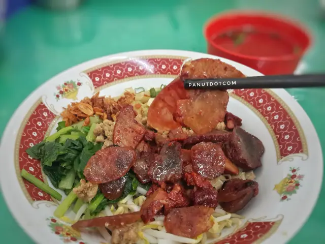 Gambar Makanan Bakmi Panda Khas Bangka 7