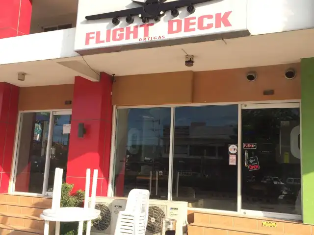 Flight Deck Food Photo 4