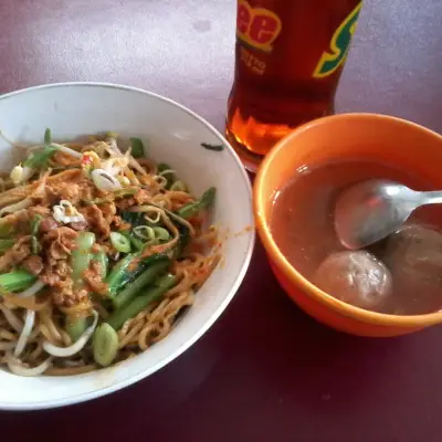 Mie Ayam Bangka Asan