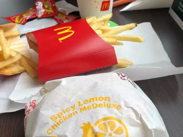 McDonald's & McCafé (Petronas Batu 3) Food Photo 8