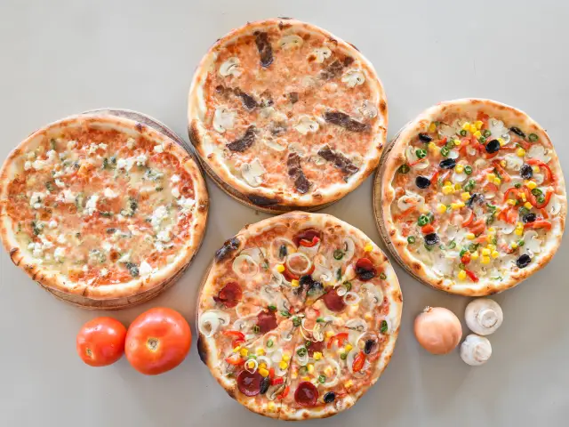 İnci Pizza'nin yemek ve ambiyans fotoğrafları 1