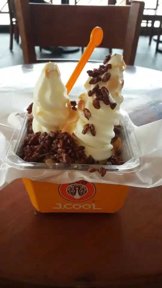 Gambar Makanan J.CO Donuts & Coffee SPR Plaza 15