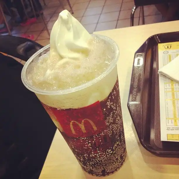 McDonald's / McCafè Food Photo 13