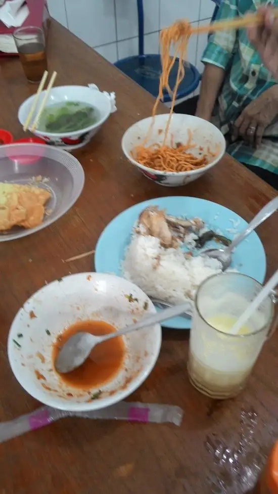 Gambar Makanan Rumah Makan Naripan (aka. Bakmi Naripan) 2