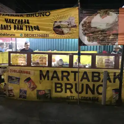 Warung Gokil (Martabak Bruno & Indomie Abang Adek)