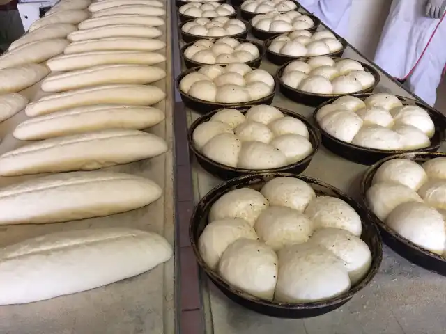 güzel izmir ekmek fabrikası'nin yemek ve ambiyans fotoğrafları 12