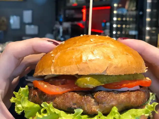 rePUPlicofburger'nin yemek ve ambiyans fotoğrafları 4