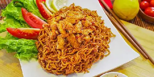 Mie Padeh & Pisang Crispy AISYAH, Haji Miskin