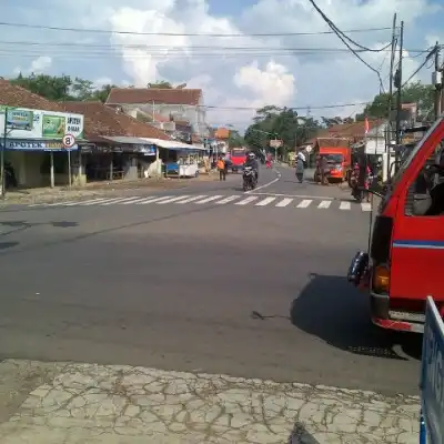 Warung peuteuy salawu