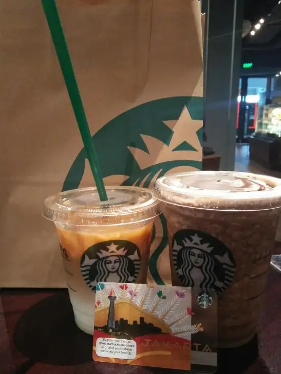 Gambar Makanan Starbucks 2