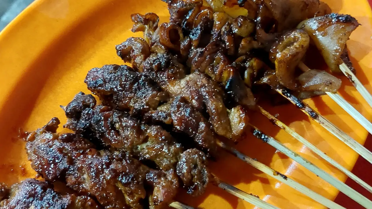 Kedai Sate Babi Krekot