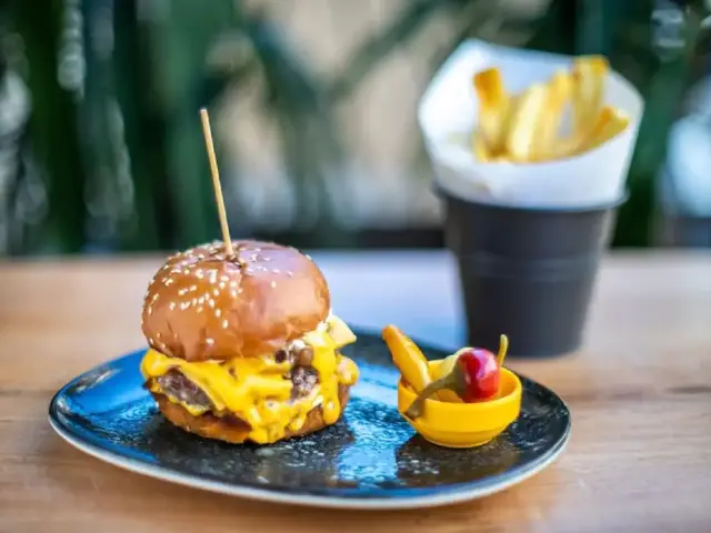 Cheddar Good Burger'nin yemek ve ambiyans fotoğrafları 28