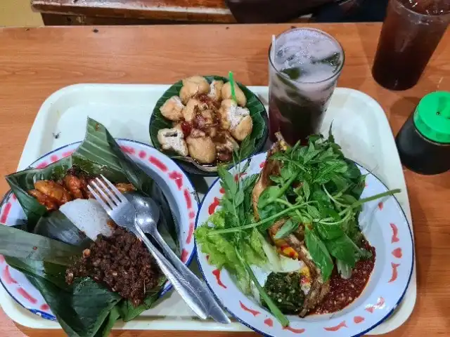 Gambar Makanan Nasi Bancakan Mang Barna & Bi O'om 16