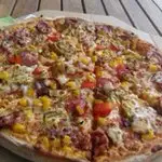 Pizza Lazza'nin yemek ve ambiyans fotoğrafları 2