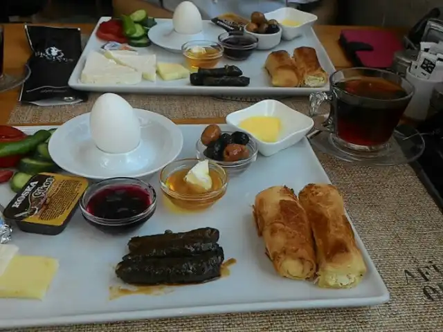Erciyes Borek &Pastannecim Cafe Bistro'nin yemek ve ambiyans fotoğrafları 17