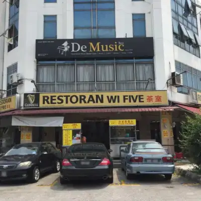 Restoran Wi Five