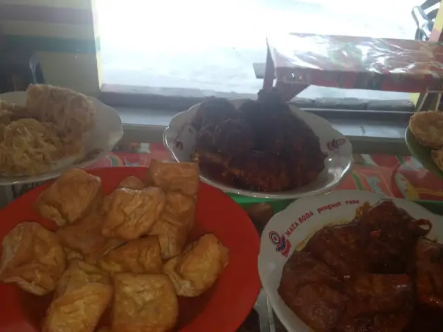 Gambar Makanan Warmindo, Ringin Raya 1