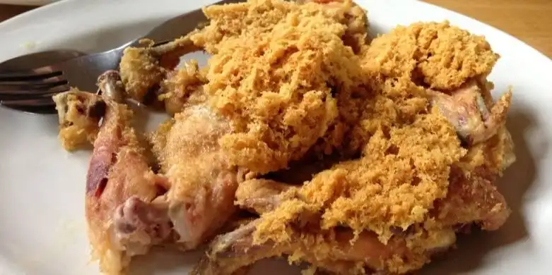 Ayam Goreng Ny Suharti, Pemuda