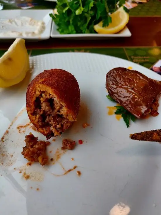 Özdemiroğlu Kebap'nin yemek ve ambiyans fotoğrafları 11