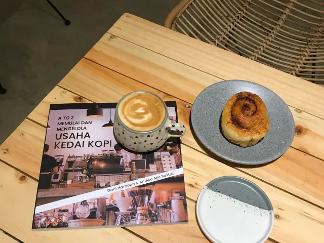 Gambar Makanan Kopi Monokrom 17