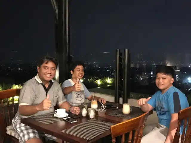 Gambar Makanan Kepler Sky Lounge 3