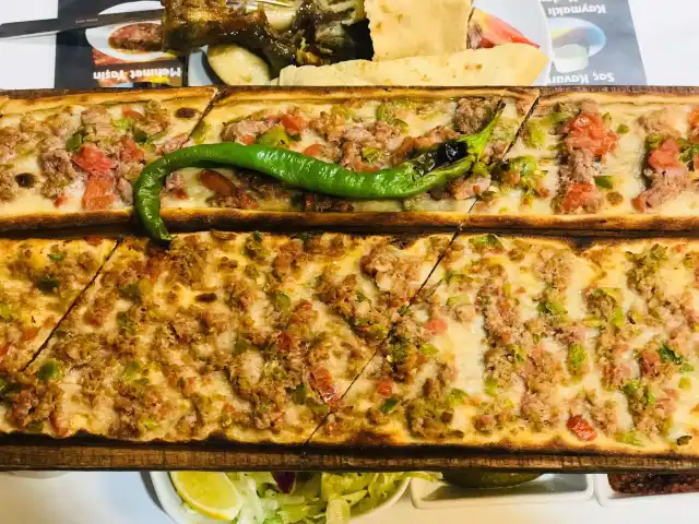 Tatlı Konyalılar Etli Ekmek Ve Fırın Kebap'nin yemek ve ambiyans fotoğrafları 35