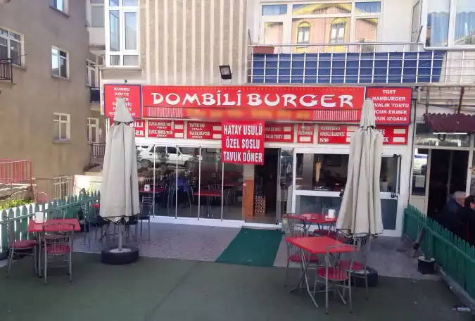Dombili Burger'nin yemek ve ambiyans fotoğrafları 1