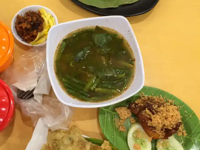 Gambar Makanan Nasi Uduk Kebon Kacang 19