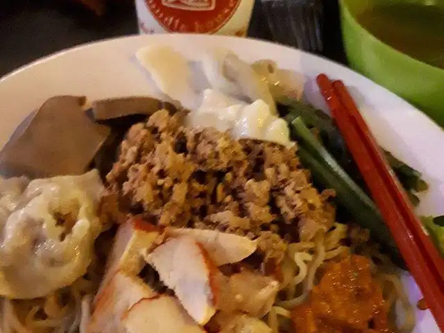 Gambar Makanan A Paw Noodle House 8