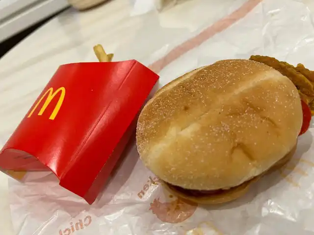 McDonald’s/McCafé Food Photo 2