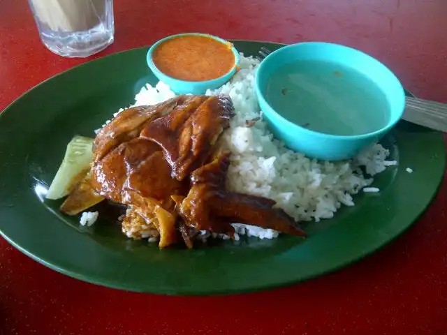 Nasi Ayam Sebelah Oblong Food Photo 6