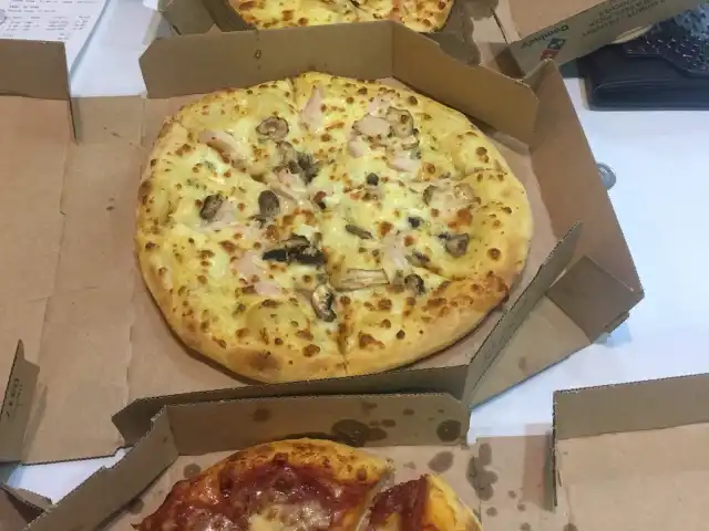 Domino's Pizza Food Photo 10