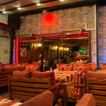 Mitani Cafe & FUN PUB'nin yemek ve ambiyans fotoğrafları 48