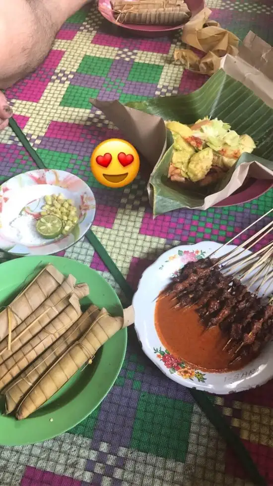 Gambar Makanan Sate Bulayak Suranadi 7