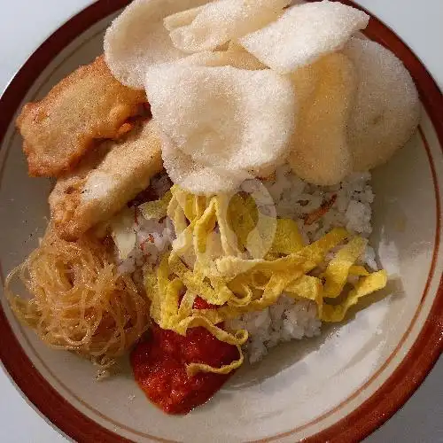 Gambar Makanan Nasi Uduk Dan Lontong Sayur Mba' Dina  3