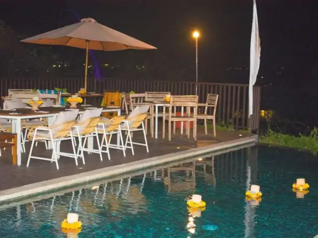 Gambar Makanan Bayleaf Restaurant & Lounge - Tjendana Villas 4