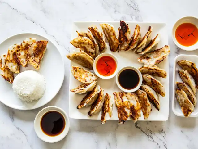 Misuta Gyoza Taytay Bayan - Lucia Naval Street Food Photo 1