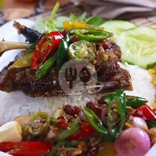 Gambar Makanan Bebek Goreng Harissa dan Soto Madura Wawan, Rajawali 2