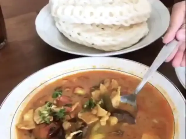 Gambar Makanan Soto Betawi Sambung Nikmat 9