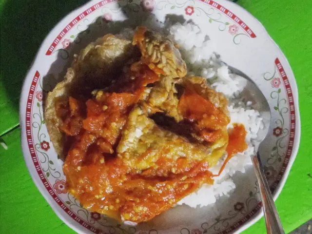 Gambar Makanan Sego Sambel Mak Yeye 14